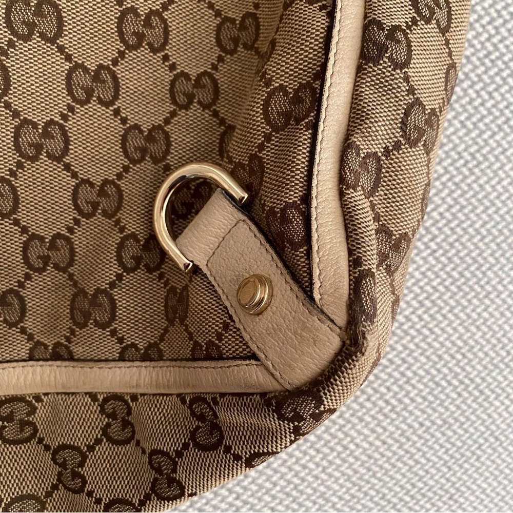 Authentic Gucci Tote - Picture 6 of 16